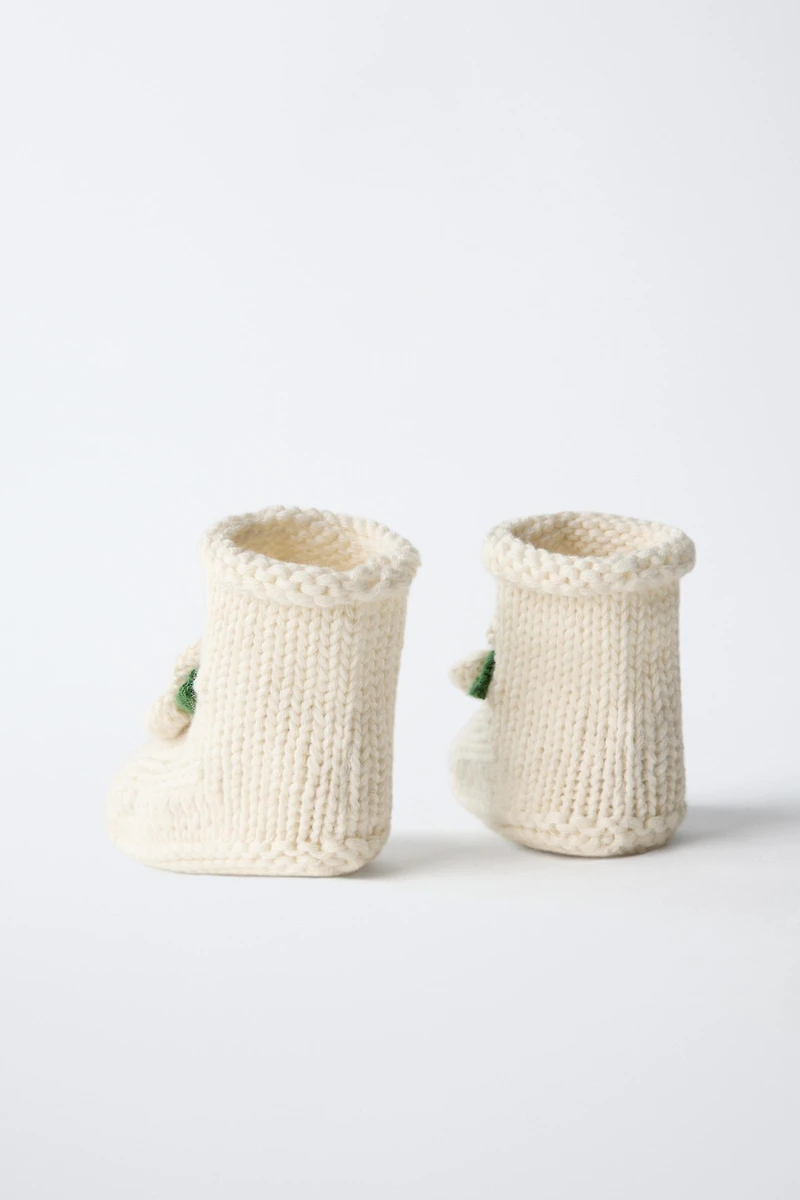 EMBROIDERED BOOTIES