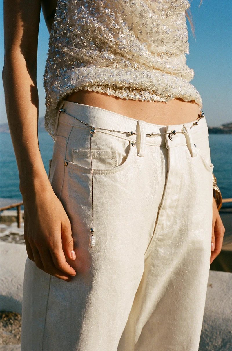 Z1975 PEARLESCENT BELTED JEANS