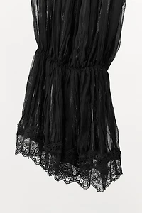 PLEATED LACE BALLOON PANTS