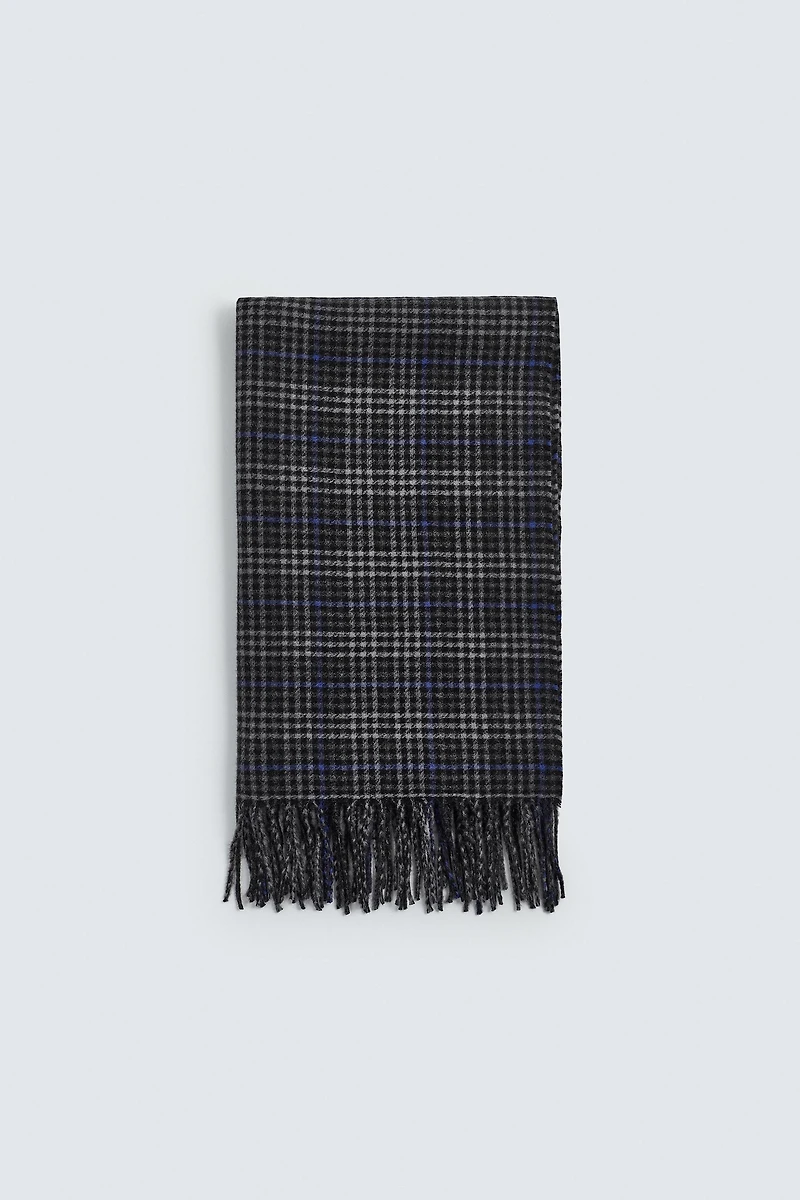PLAID FRINGE SCARF