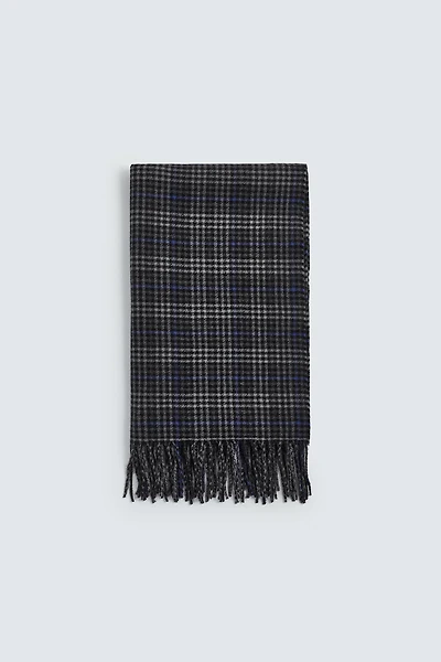 PLAID FRINGE SCARF