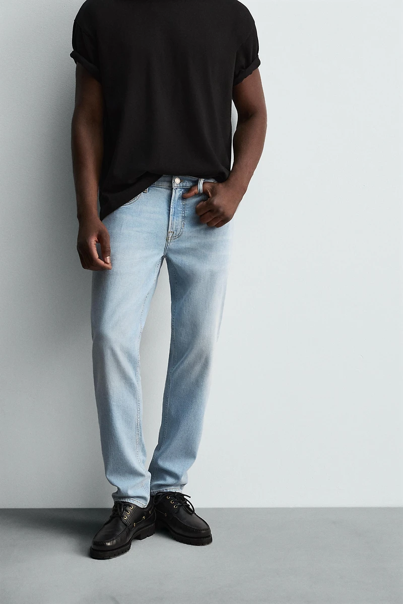 SLIM FIT JEANS