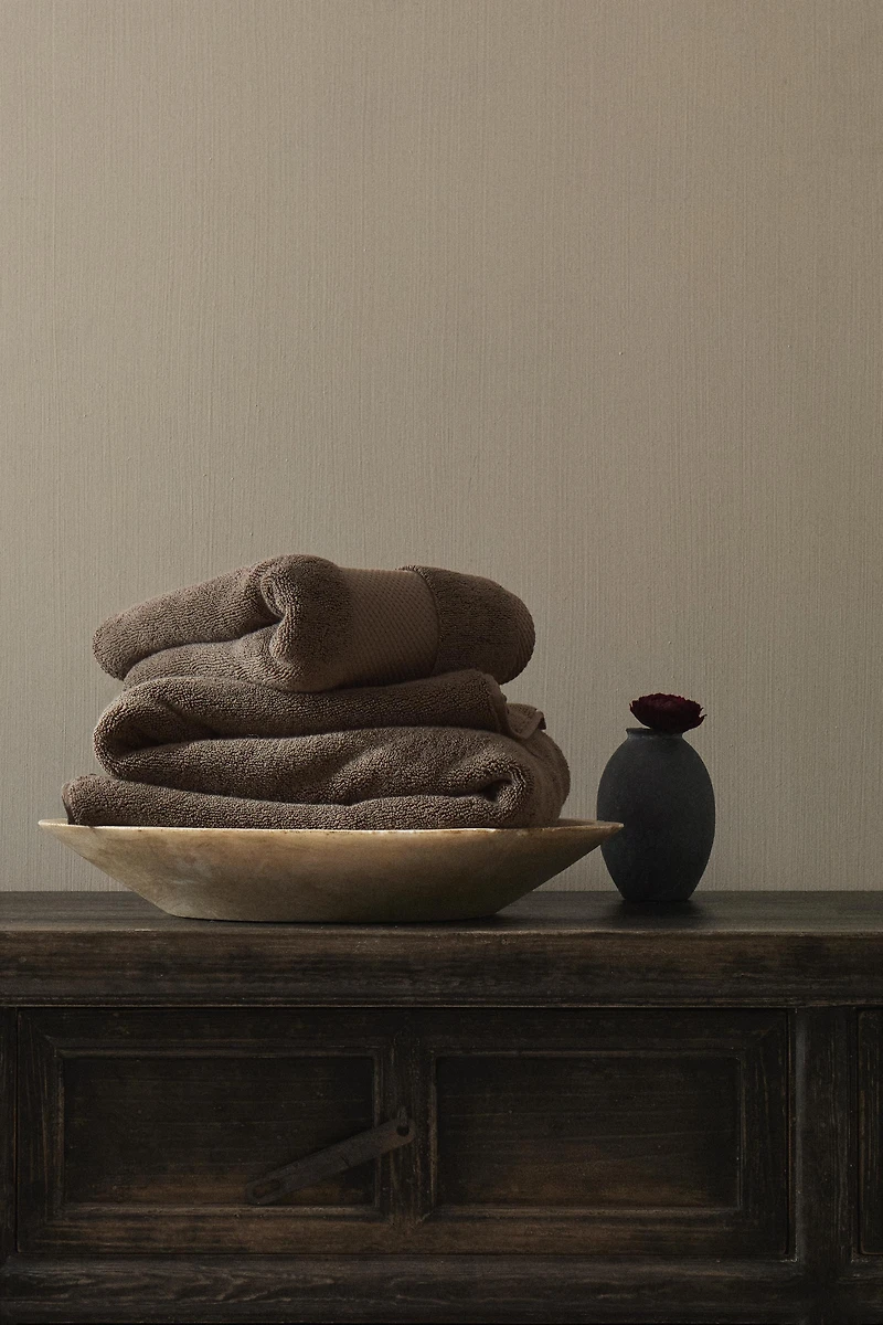 EXTRA SOFT BATH TOWEL (800 GXM²)