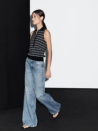 100% cotton polo shirt with striped details