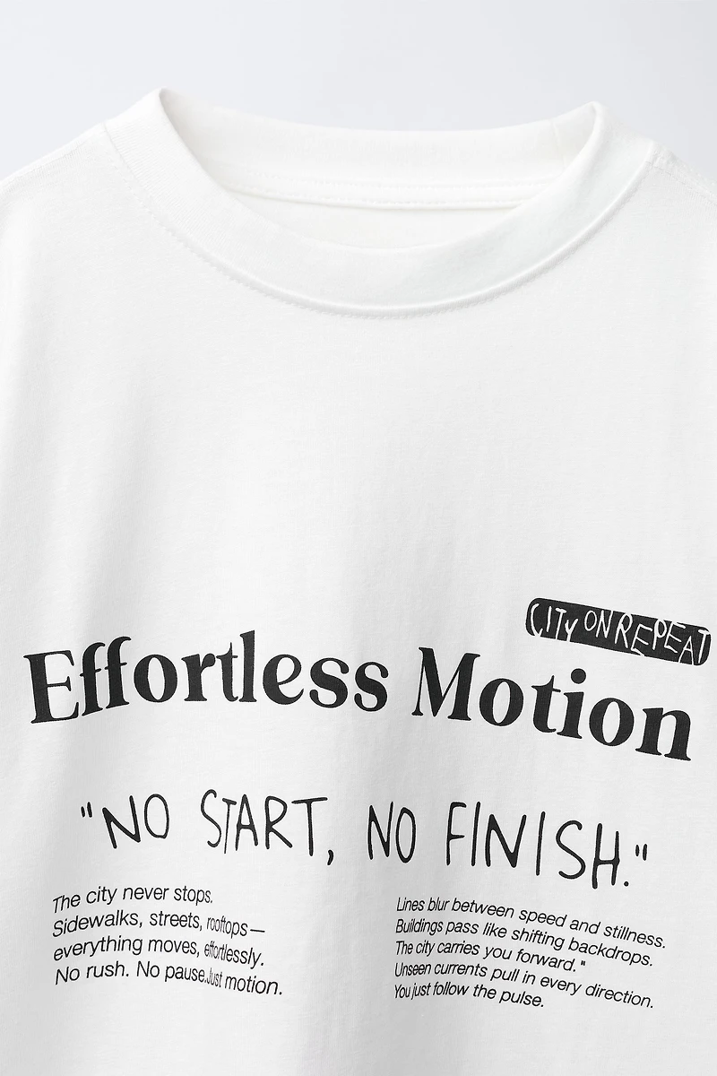 DOUBLE SLEEVE TEXT T-SHIRT