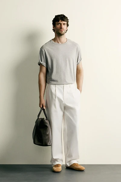 STRAIGHT FIT PLEATED PANTS