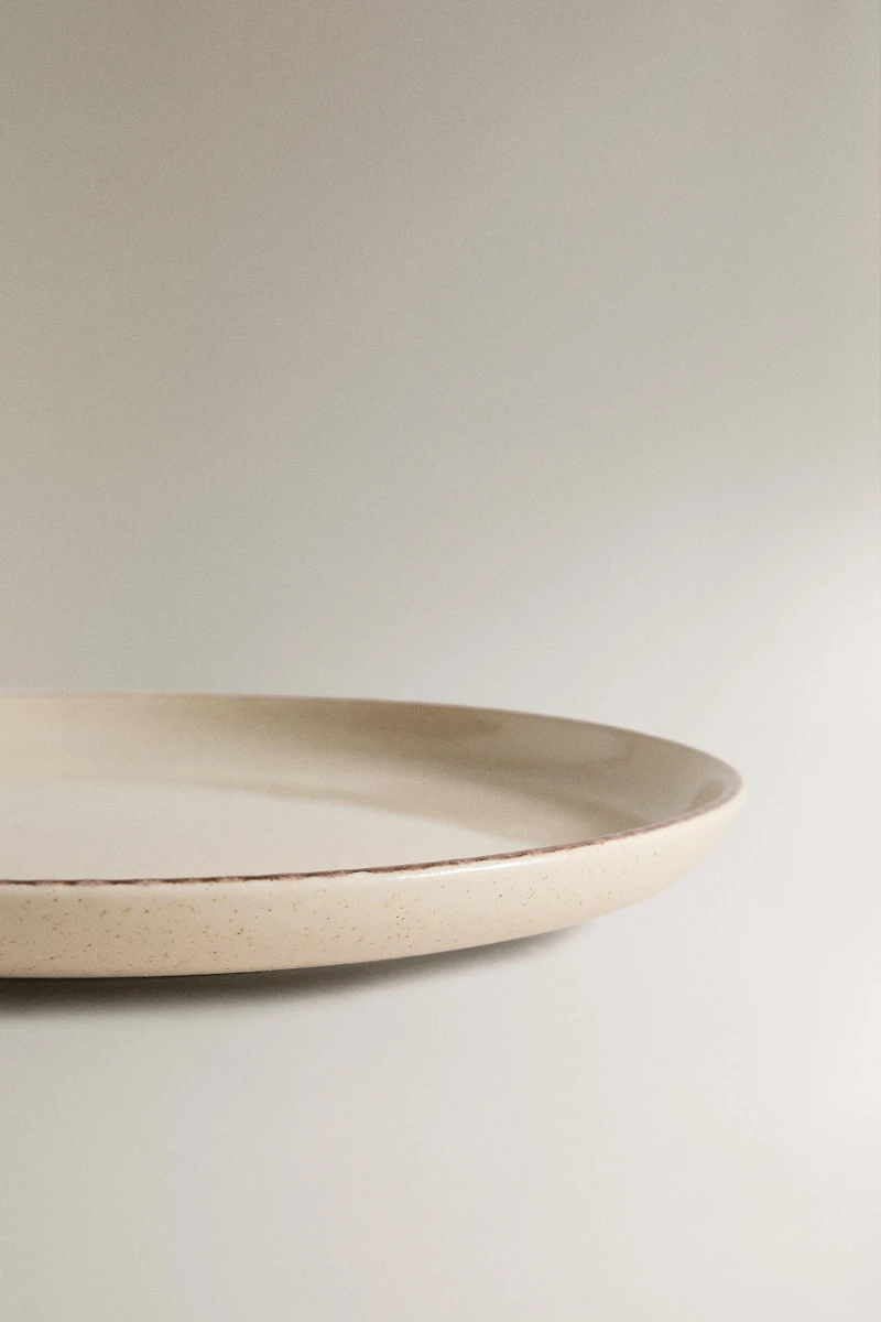 AGED RIM STONEWARE DESSERT PLATE