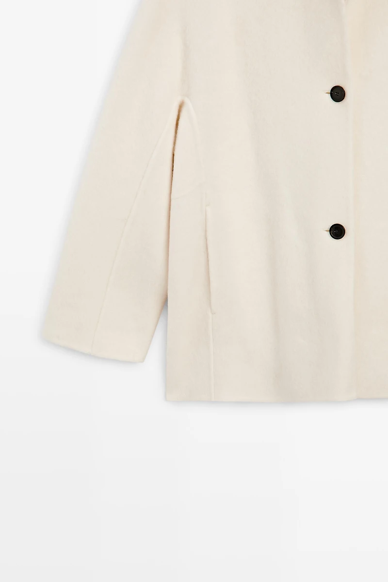 Medium single-breasted wool blend coat