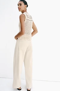TOP EN MAILLE POINTELLE