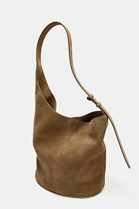 SAC SEAU EN CUIR ASYMÉTRIQUE