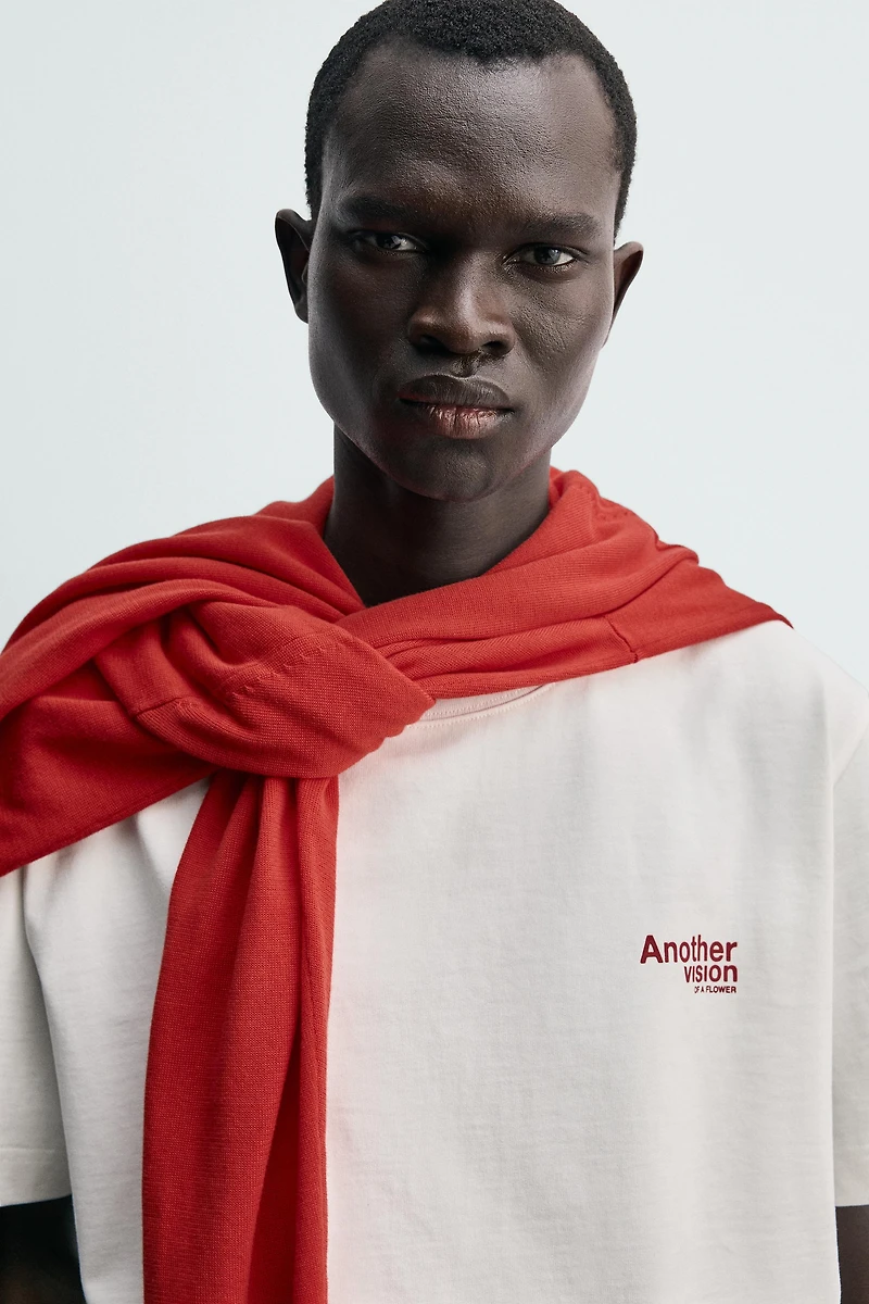 T-SHIRT À IMPRIMÉ FLEURI