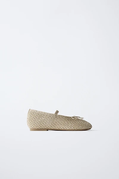 CROCHET BALLET FLATS