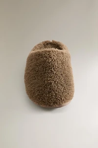 FAUX FUR SLIPPERS