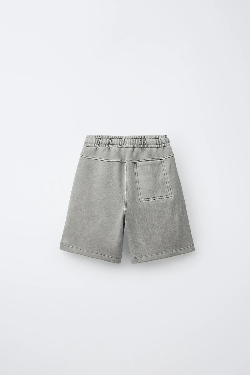 SHORT EFFET DÉLAVÉ
