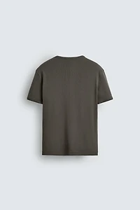 BASIC RIBBED T-SHIRT