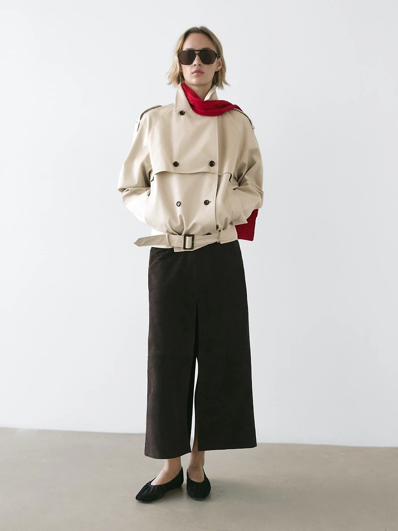 Short trench coat with belt detail