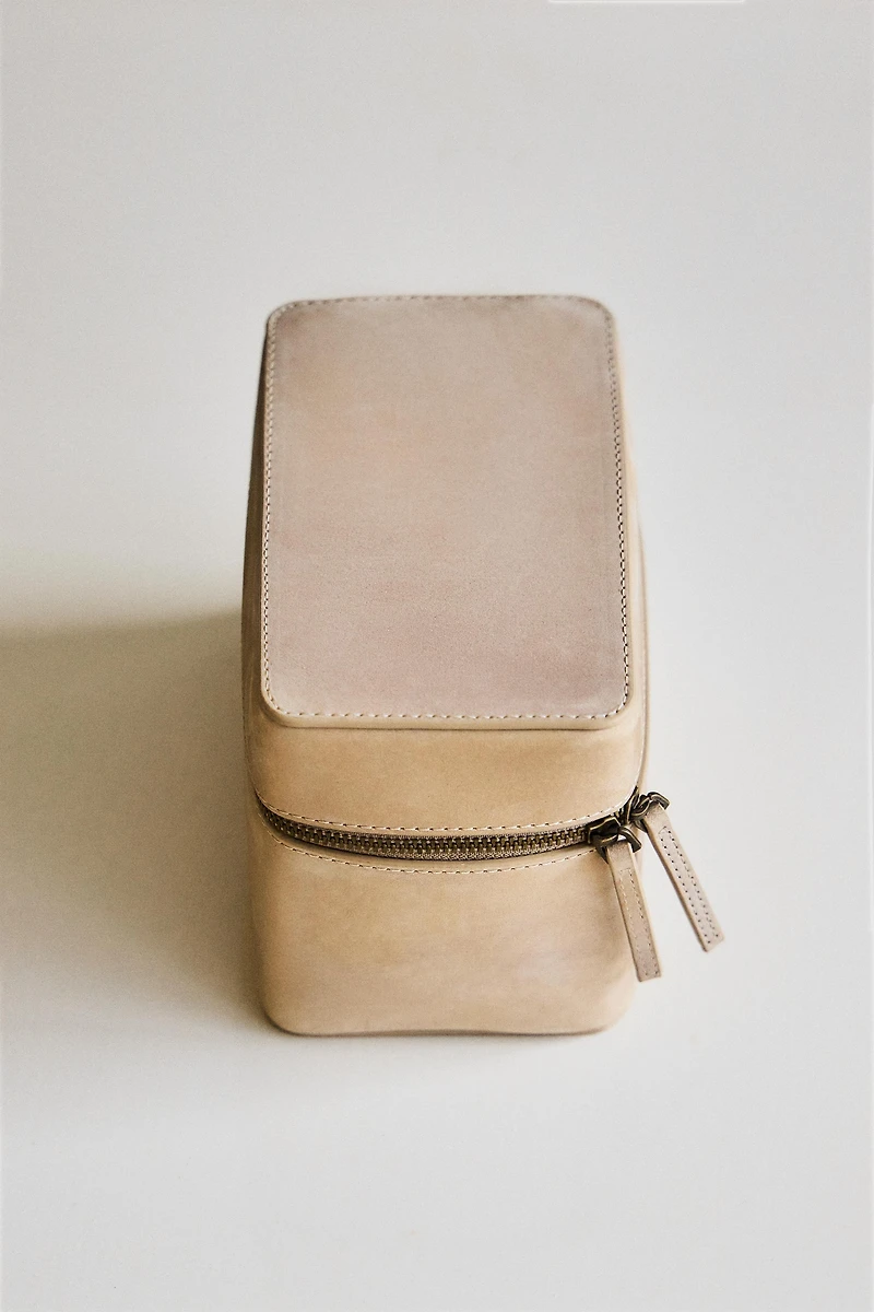 TROUSSE DE TOILETTE BIJOUX CUIR