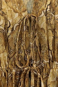 TOP IMPRIMÉ À LACETS