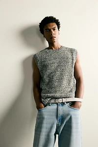 TEXTURED KNIT VEST