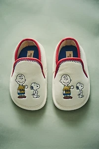CHILDREN’S PEANUTS™ SLIPPERS
