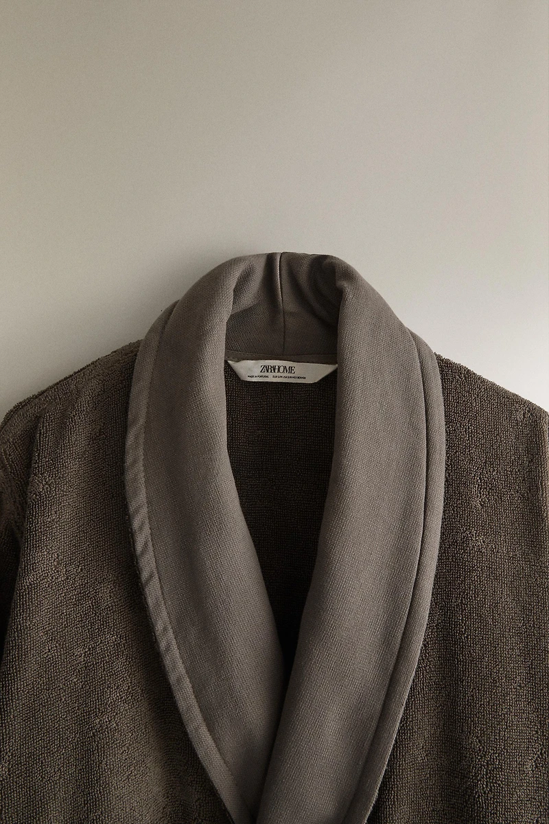 COTTON BATHROBE WITH APPLIQUÉ