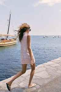 SHORT TEXTURED DRESS