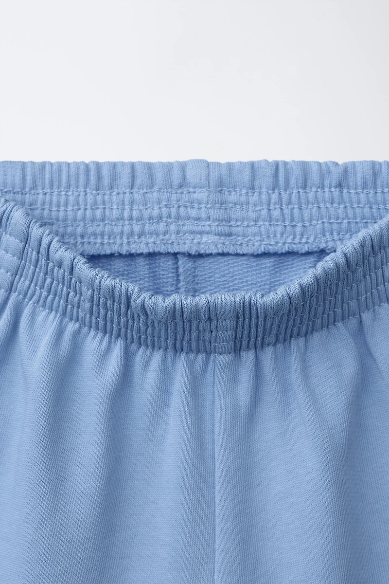 JOGGING SET WITH T-SHIRT AND BERMUDA SHORTS