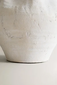 VASE EN CÉRAMIQUE IRRÉGULIÈRE