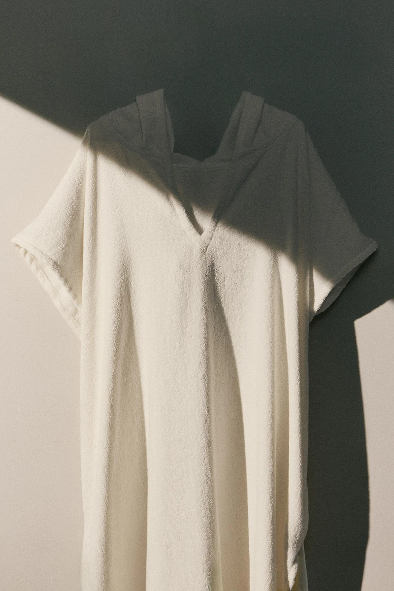 COTTON TERRYCLOTH BEACH PONCHO