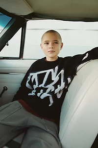 PULL EN MAILLE GRAFFITI