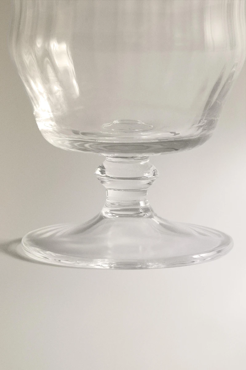 VERRE À PIED