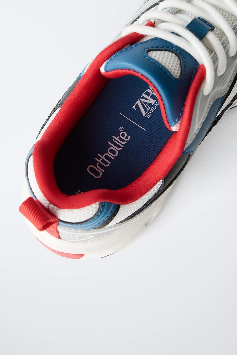 SPORTY MESH SNEAKERS