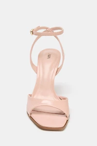 PATENT EFFECT HEELED SANDALS