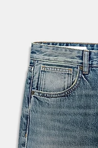 TRF MID-RISE BOYFRIEND JEANS
