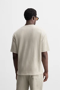 T-SHIRT STRUCTURE IRRÉGULIÈRE