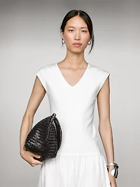 Long contrast V-neck dress
