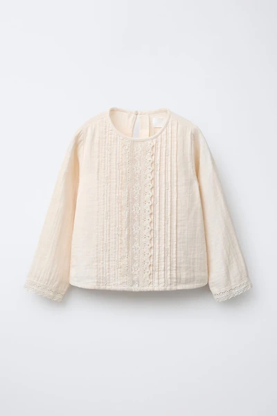 CHEMISE BRODÉE ET À FANTASIE