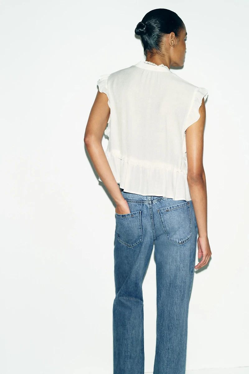 EMBROIDERED RUFFLE TOP