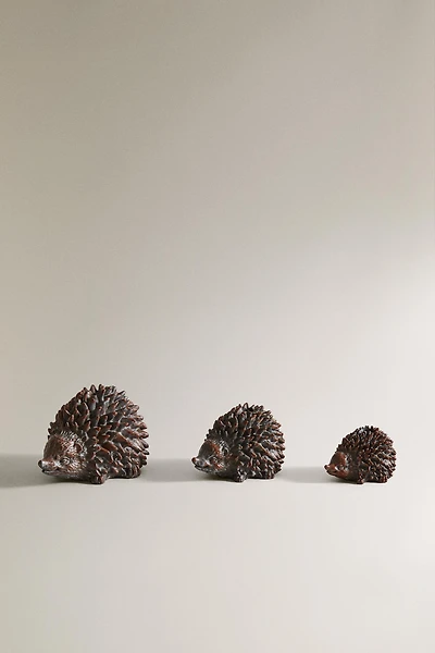 CHRISTMAS HEDGEHOG CANDLESTICK