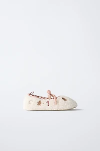 CHRISTMAS HOUSE SLIPPERS