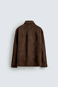 SURCHEMISE EN CUIR DAIM À POCHES