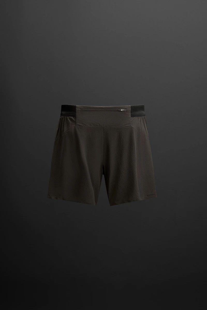 COLOR BLOCK TRAINING SHORTS