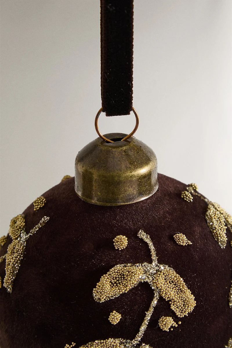 VELVET AND LEAF PRINT CHRISTMAS TREE BALL ORNAMENT
