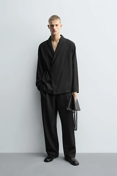 TEXTURED KIMONO SHIRT