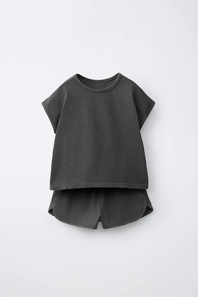 ENSEMBLE T-SHIRT ET BERMUDA UNI