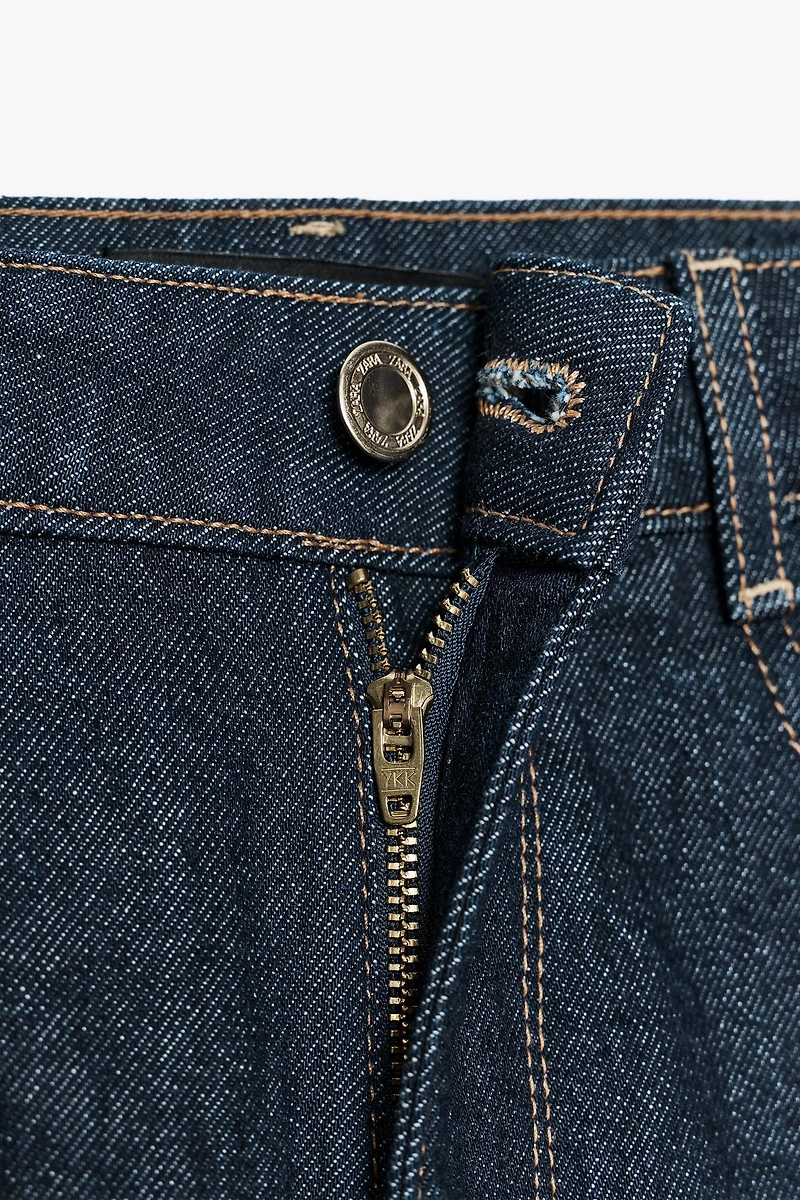 Z1975 HIGH-WAISTED MOM FIT SHORTS