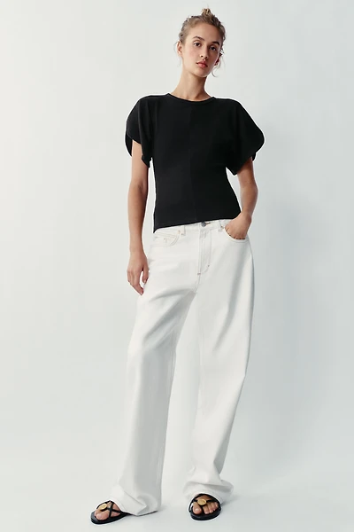 CAP SLEEVE T-SHIRT