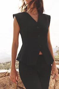 INTERLOCK KNIT VEST TOP