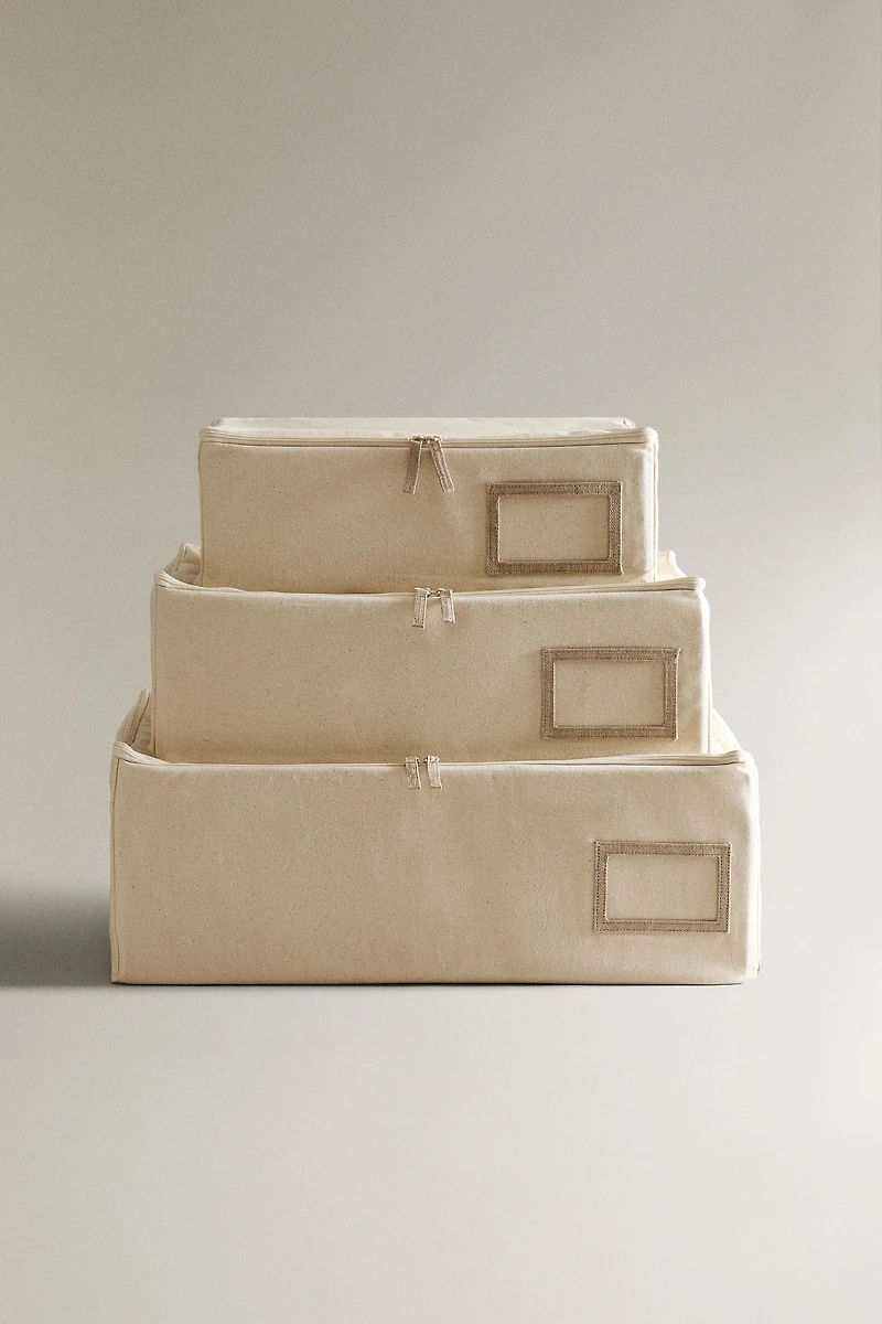 MEDIUM WARDROBE ORGANIZER BOX