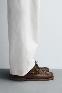 LEATHER BOAT SHOES
